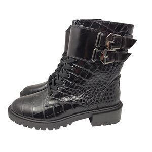 VINCE CAMUTO WOMENS FAWDRY DOUBLE BUCKLE C BLACK GLAZED CROC MOTO BOOTS NIB 6M